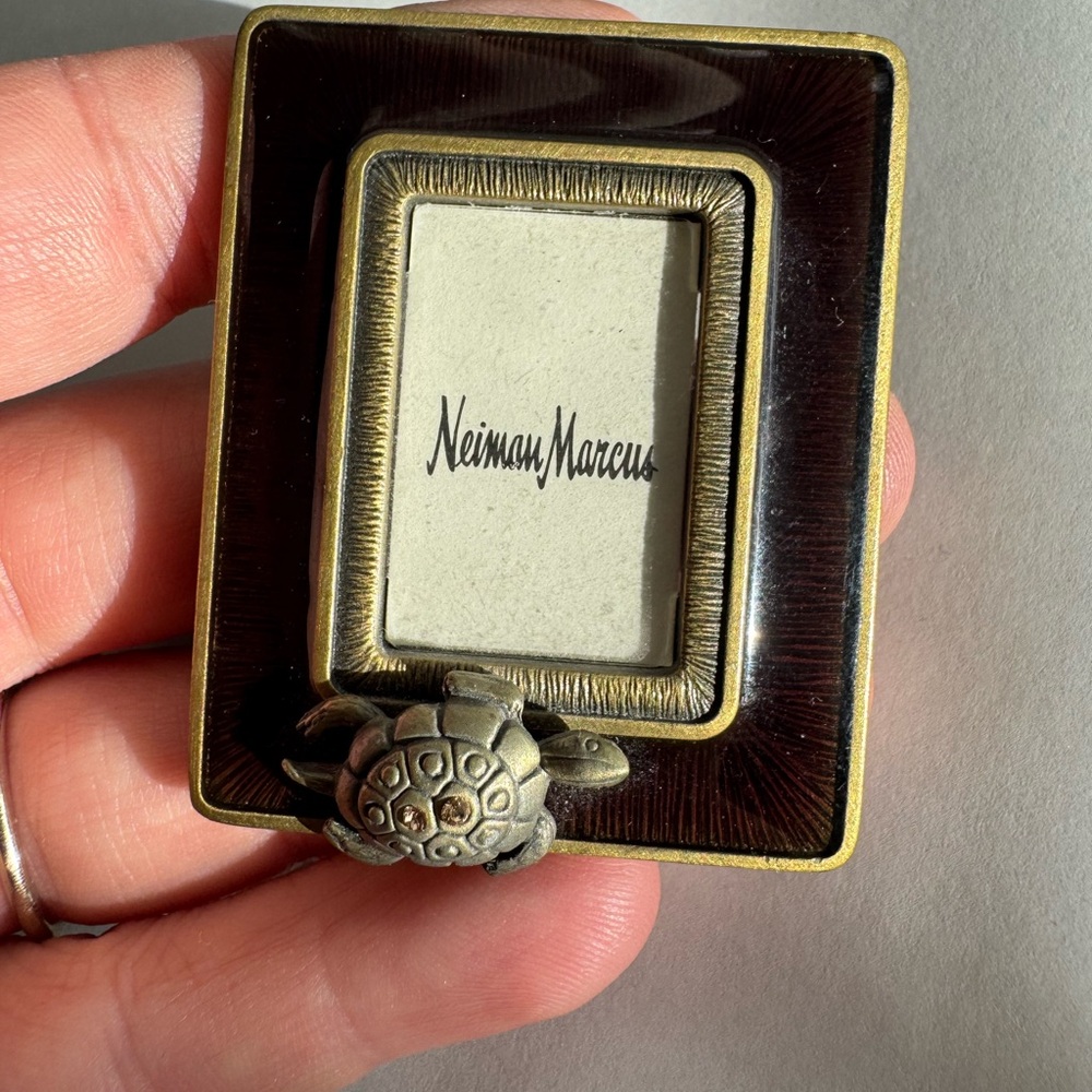 Jay Strongwater For Neiman Marcus Crystal Turtle Mini Frame W/ Clip & Easel